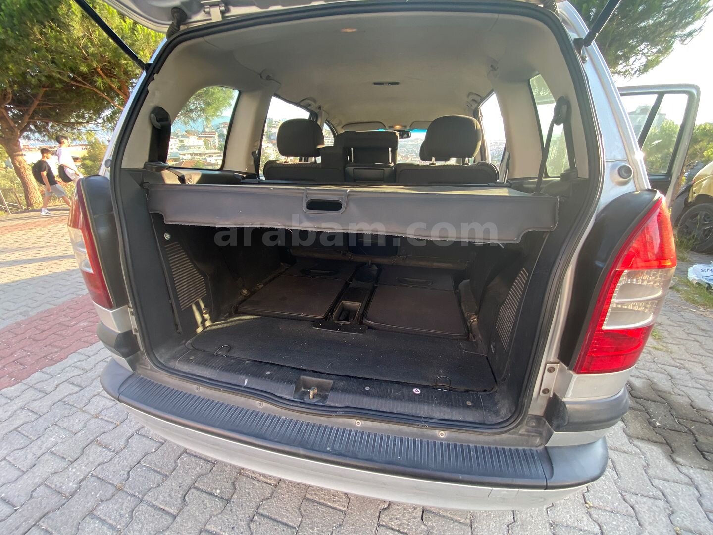 Sahibinden Opel Zafira 1.6 Comfort 2003 Model İzmir 340.000 km Gri (metalik) 5