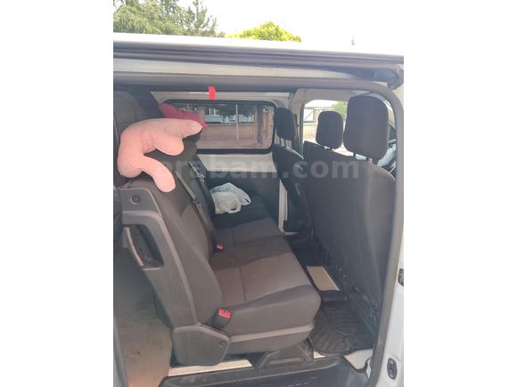 Sahibinden Opel Vivaro 2.0 CDTI Elegance XL 2023 Model