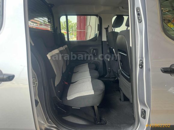 SERVİS BAKIMLI,FULL DONANIM BERLİNGO MAX OTOMATİK