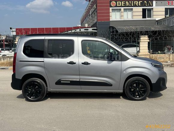 SERVİS BAKIMLI,FULL DONANIM BERLİNGO MAX OTOMATİK