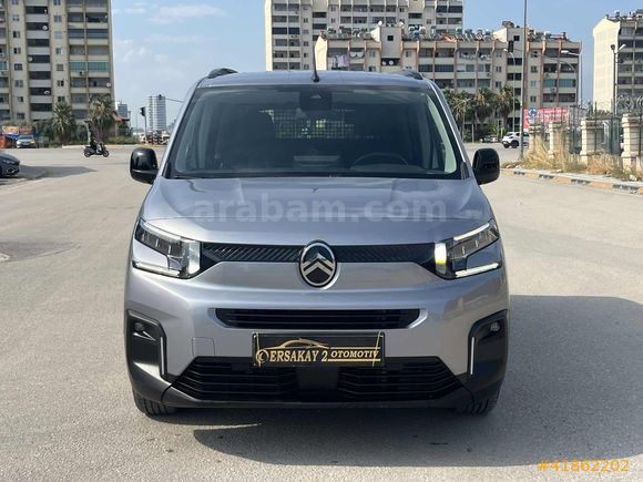 SERVİS BAKIMLI,FULL DONANIM BERLİNGO MAX OTOMATİK