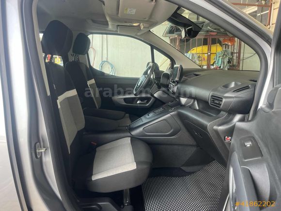 SERVİS BAKIMLI,FULL DONANIM BERLİNGO MAX OTOMATİK