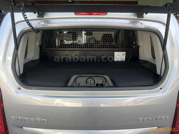 SERVİS BAKIMLI,FULL DONANIM BERLİNGO MAX OTOMATİK