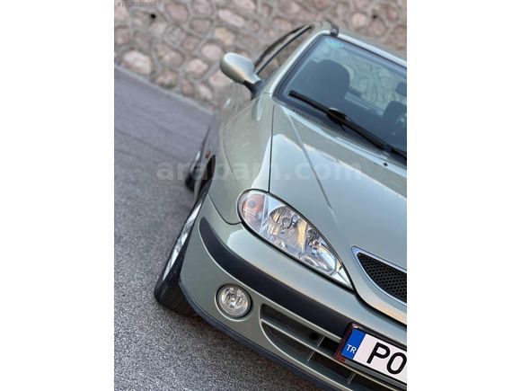 POYRAZ'DAN HATASIZ BOYASIZ TR'de TEK MEGANE