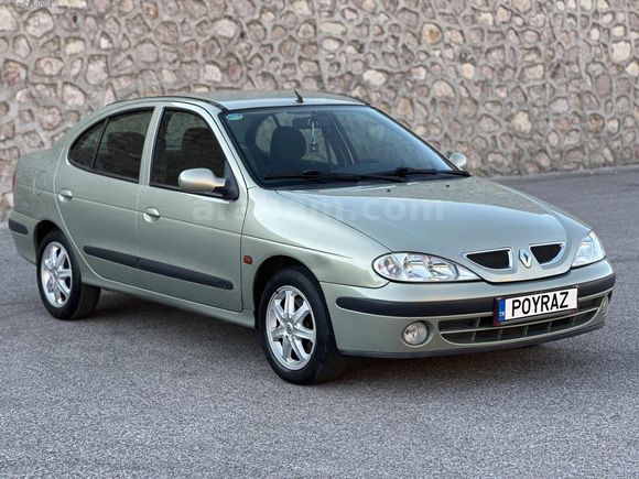 POYRAZ'DAN HATASIZ BOYASIZ TR'de TEK MEGANE