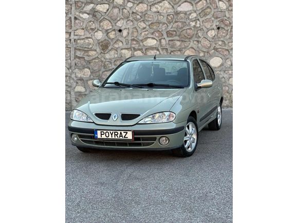 POYRAZ'DAN HATASIZ BOYASIZ TR'de TEK MEGANE