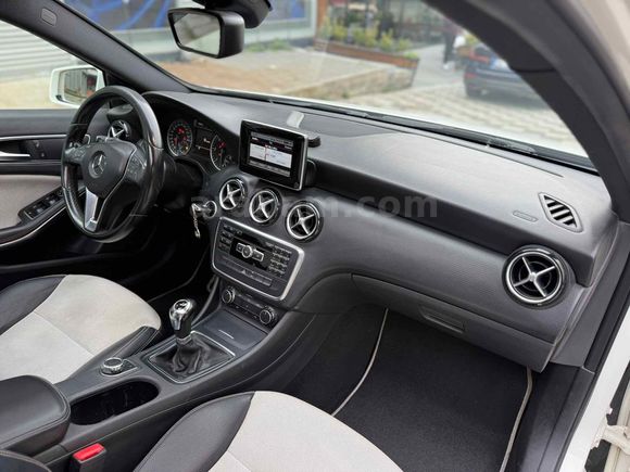 Sahibinden Mercedes - Benz A 180 CDI BlueEfficiency Style 2012 Model 