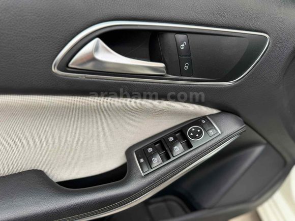 Sahibinden Mercedes - Benz A 180 CDI BlueEfficiency Style 2012 Model 