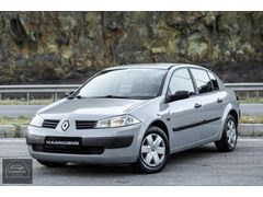 2004 MODEL MEGANE DEĞIŞENSIZ TRAMERSİZ 3 PARÇA BOYALI 267.000 KM