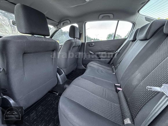 2004 MODEL MEGANE DEĞIŞENSIZ TRAMERSİZ 3 PARÇA BOYALI 267.000 KM