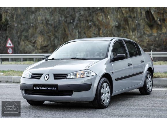 2004 MODEL MEGANE DEĞIŞENSIZ TRAMERSİZ 3 PARÇA BOYALI 267.000 KM