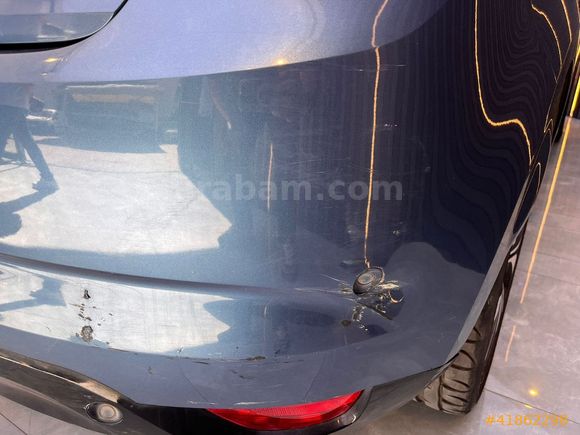 HATASIZ 2016 MODEL MEGANE HB 1.5 DCİ 110 HP ICON CAM TAVAN