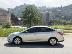 2012 FOCUS 1.6TDI 6 İLERİ BOYASIZ SERVİS BAKIMLI PIRIL PIRIL