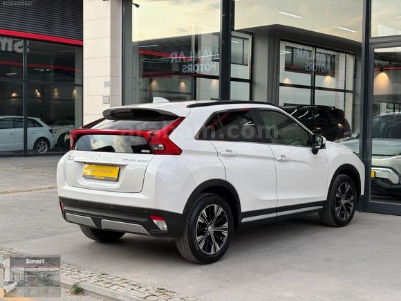 2018 ECLİPSE CROSS 4WD İNTENSE PLUS *CAM TAVAN*HEAD UP*TOUCHPAD*