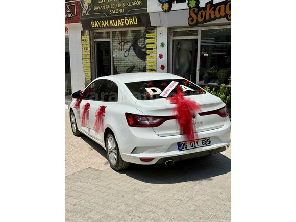 Sahibinden Renault Megane 1.5 Blue DCI Touch 2020 Model 