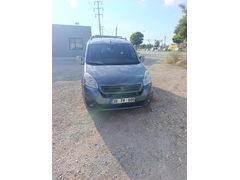 Sahibinden Peugeot Partner 1.6 HDI Comfort 2011 Yeni model tamponl