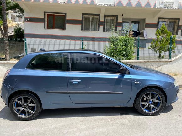 Tofaş Fiyatına Gerçek Araba - Bakımlı 3 Kapı Manuel Stilo 1.6
