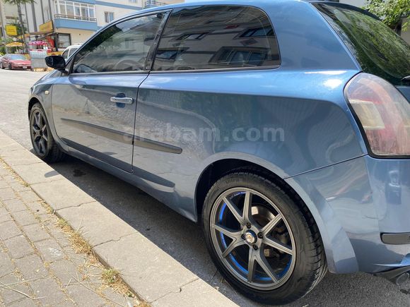 Tofaş Fiyatına Gerçek Araba - Bakımlı 3 Kapı Manuel Stilo 1.6