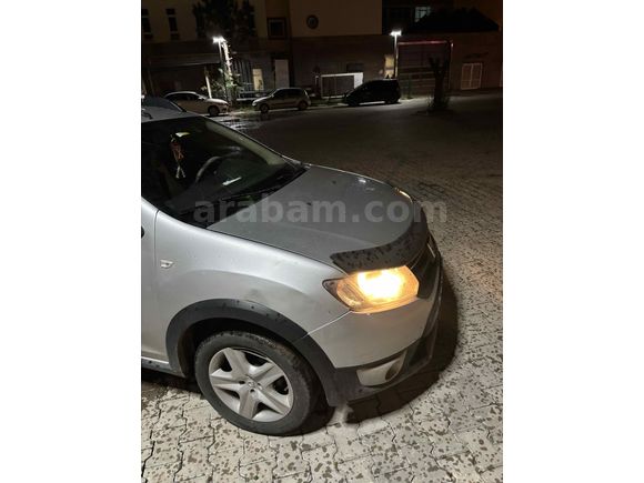 Sahibinden Dacia Sandero 1.5 dCi Stepway 2015 Model 