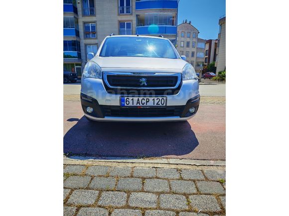 Peugeot Partner 1.6 HDI Active 2015 Model