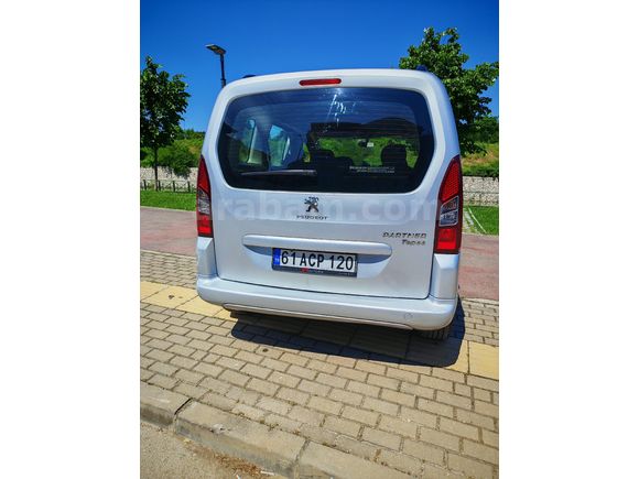 Peugeot Partner 1.6 HDI Active 2015 Model