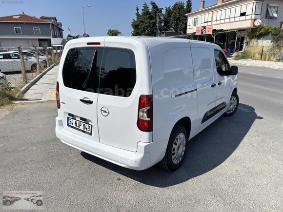 ÖZMENLER'DEN 2025 OPEL COMBO 1.5D ULTİMATE XL PRO EKRAN HATASIZ