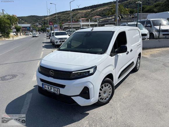 ÖZMENLER'DEN 2025 OPEL COMBO 1.5D ULTİMATE XL PRO EKRAN HATASIZ