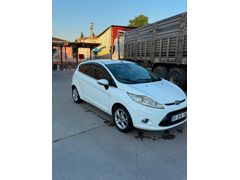 Sahibinden Ford Fiesta 1.4 Titanium 2012 Model 