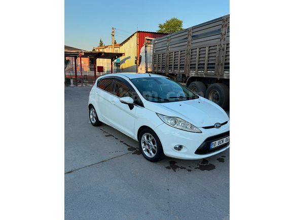 Sahibinden Ford Fiesta 1.4 Titanium 2012 Model 