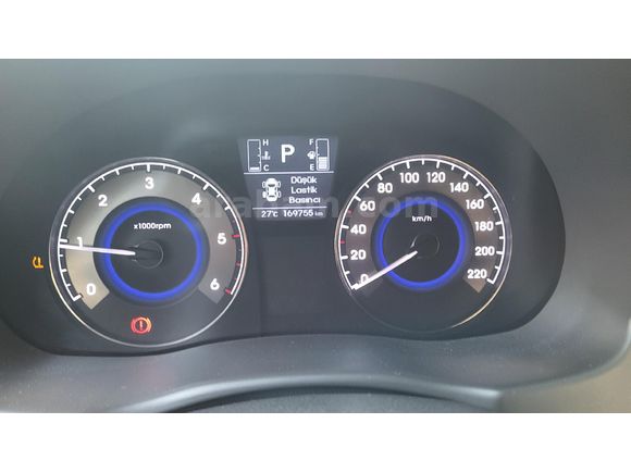 Sahibinden Hyundai Accent Blue 1.6 CRDI Mode Plus 2016 Model