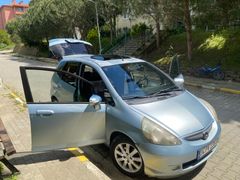 Sahibinden Honda Jazz 1.4 Elite 2006 Model  Aracım bakımlı temiz masrafsız bir araçtır... 