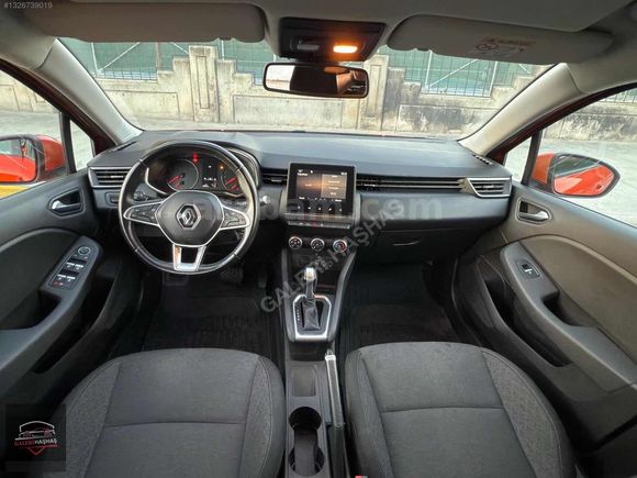 GALERİ HAŞHAŞ CLIO 1.3 TCE TOUCH 126 BİN KM DEĞİŞENSİZ
