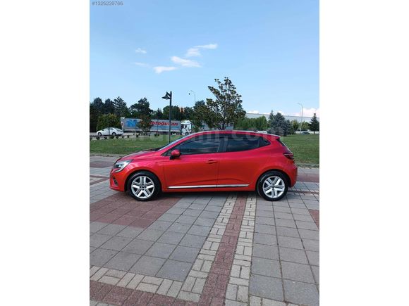 ÖZÇEVİK OTOMOTİV'DEN HATASIZ BOYASIZ 1.3 CLİO
