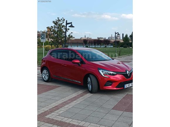 ÖZÇEVİK OTOMOTİV'DEN HATASIZ BOYASIZ 1.3 CLİO