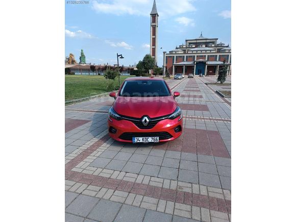ÖZÇEVİK OTOMOTİV'DEN HATASIZ BOYASIZ 1.3 CLİO