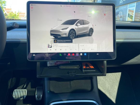 Sahibinden Tesla Model Y Standart (Juniper) 2024 Model 