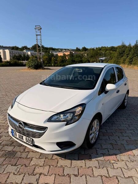 Galeriden Opel Corsa 1.4 Design 2016 Model İstanbul 64.000 km Beyaz