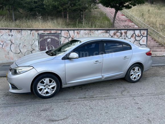 BMF MOTOR-S DAN 2012 MODEL MANUEL 1.5 DCI BUSİNESS FLUENCE