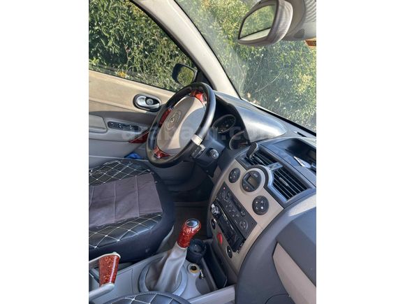 Sahibinden Renault Megane 1.6 Dynamique 2005 Model 