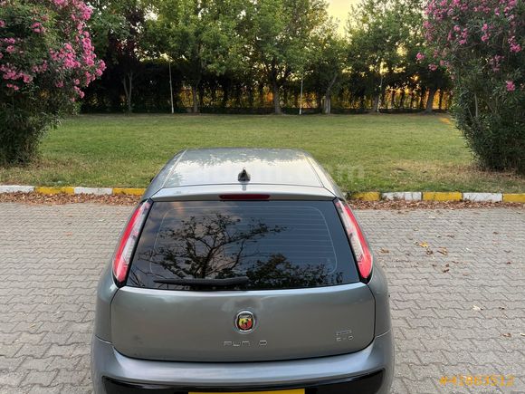 FİAT PUNTO EVO 1.3 DİZEL DYNAMİC FULL