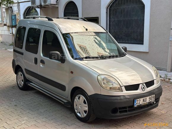 2005 MODEL KANGO 1.5 DİZEL KLİMALI ÇİFT SÜRGÜLÜ SORUNSUZ