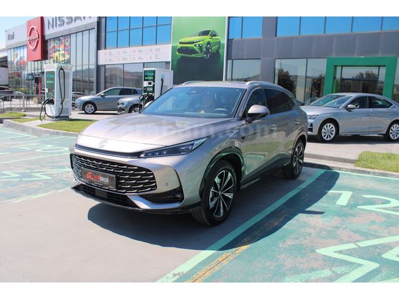 MG HS 1.5T-GDİ LUXURY