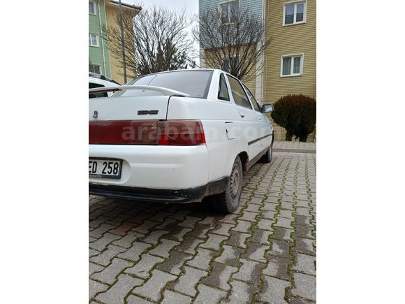 Sahibinden Lada VAZ 2110 2000 Model  400.000 km Beyaz
