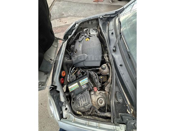 Galeriden Renault Kangoo 1.5 dCi Authentique 2004 Model Mersin