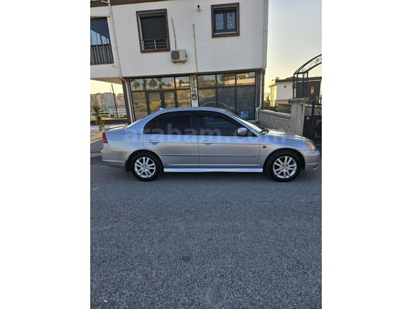 Sahibinden Honda Civic 1.6i VTEC LS 2001 Model