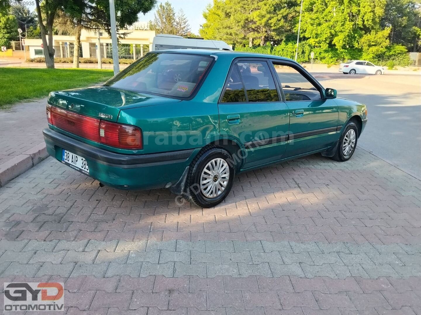 Galeriden Mazda 323 1.6 GLX 1997 Model Kayseri 174.000 km Yeşil 5