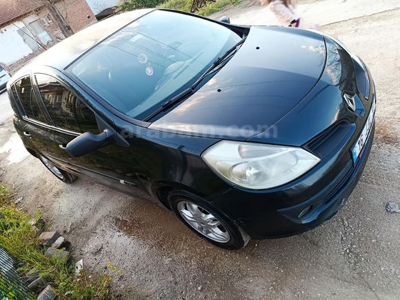 Sahibinden Renault Clio 1.5 dCi Authentique 2006 Model  287.000 km Siyah