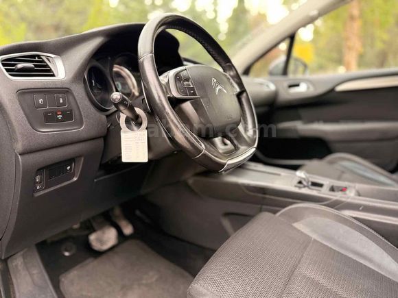 Sahibinden Citroen C4 1.6 e-HDi Confort 2015 Model 