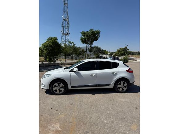 Sahibinden Renault Megane 1.6 Expression 2012 Model 