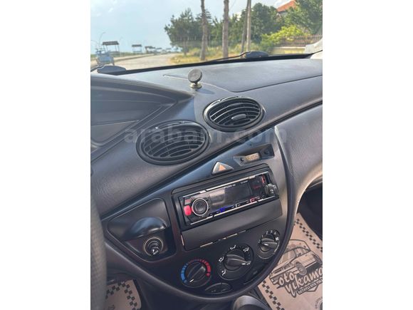 Sunrooflu Sahibinden Ford Focus 1.6 Comfort 2001 Model 